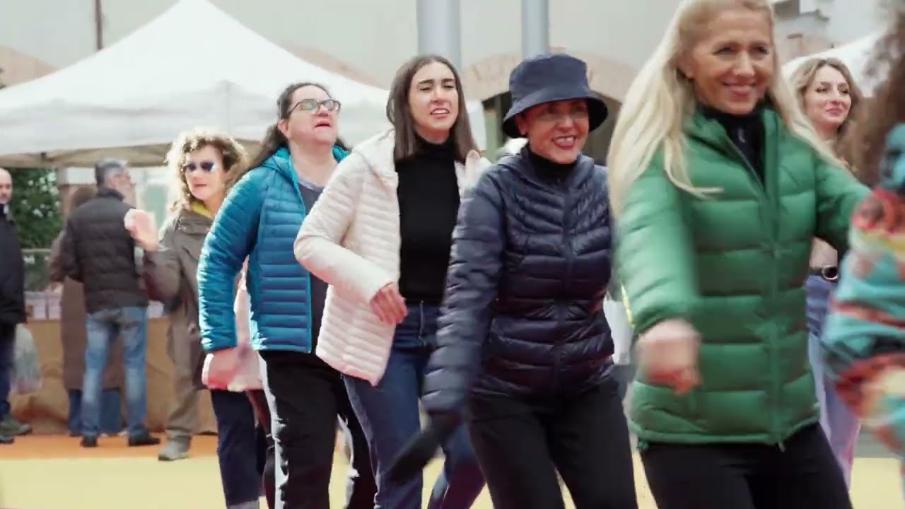 #8marzo M9 di Mestre, Flashmob: Parliamo di uomini... Parliamo di donne.