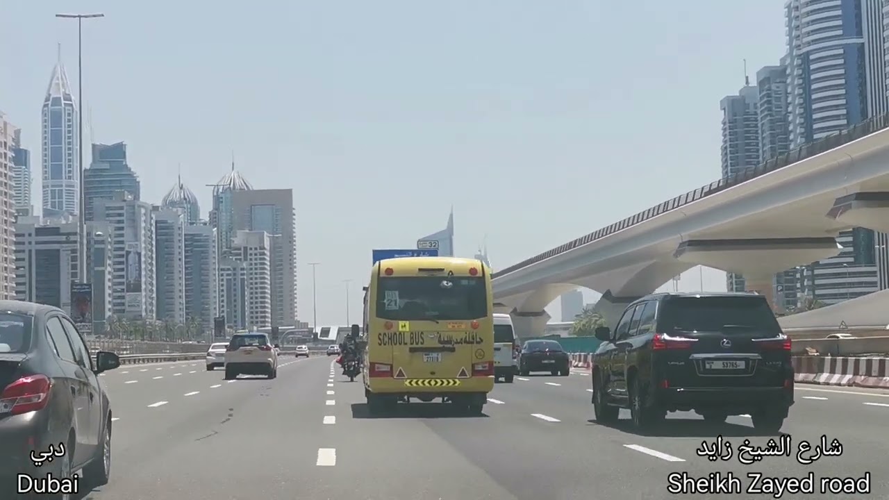 جولة في شارع الشيخ زايد (عين دبي) - Drive Through Sheikh Zayed Road (Ain Dubai)