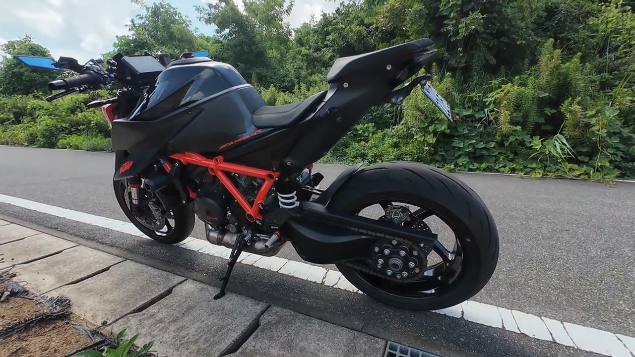 【Garage Life】KTM 1290 SuperDuke R を紹介してみる