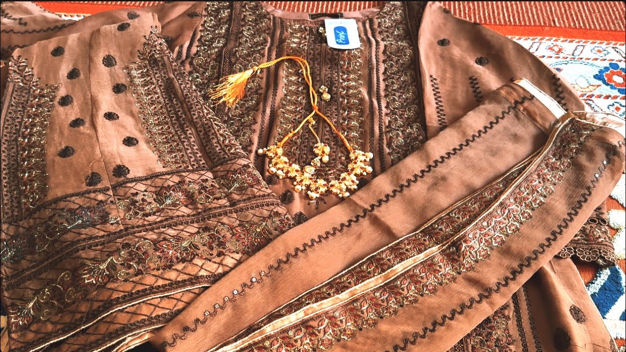 Velvet suits , stitched suits . Beautiful shopping haul video 😍❤️