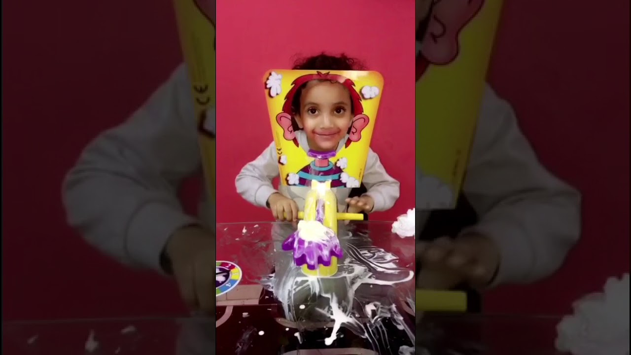 يوميات عائله ملسوعه ، تحدي العقاب 😅 ولدي خلاني أستحم و انا بملابسي 😡😤