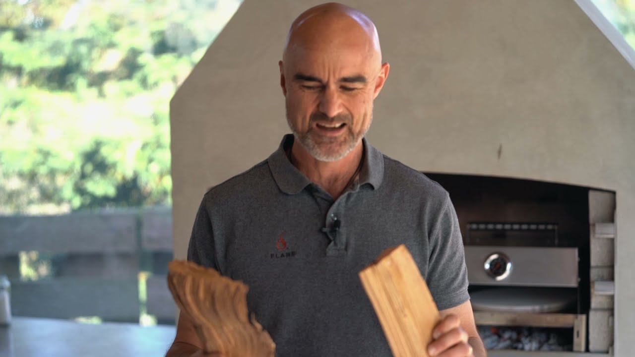 7 Tips to Cook a Perfect Wood Fired Pizza using an Outdoor Fire