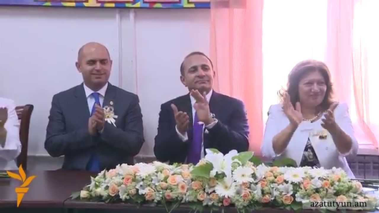 Վերջին զանգի տանգո վարչապետի հետ