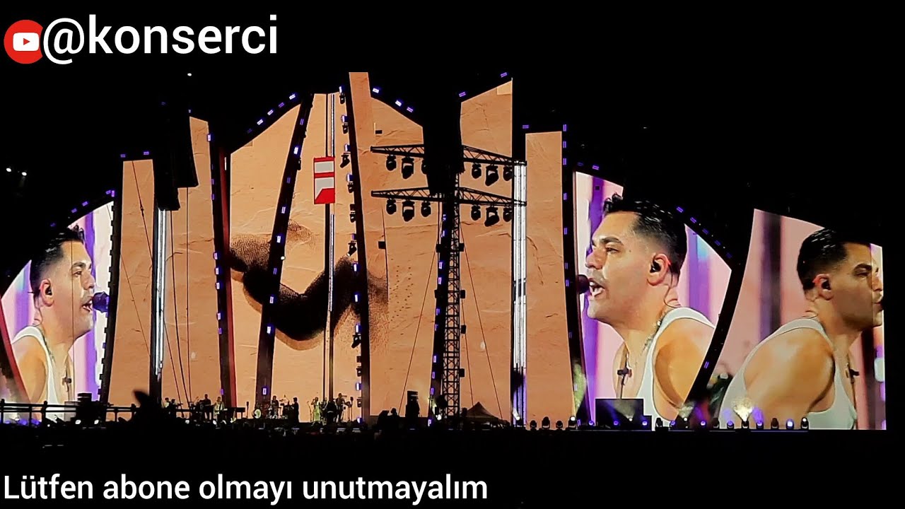 Emircan İğrek İstanbul Festivalinde Romantik Şarkılarıyla Hayranlarına Duygu Dolu Anlar Yaşattı