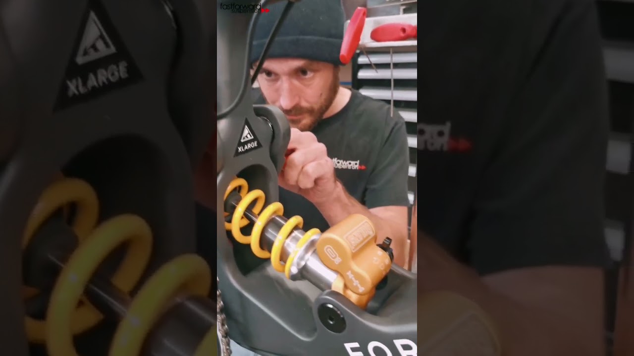 &Ouml;hlins Fahrwerk f&uuml;r das Forbidden Dreadnought