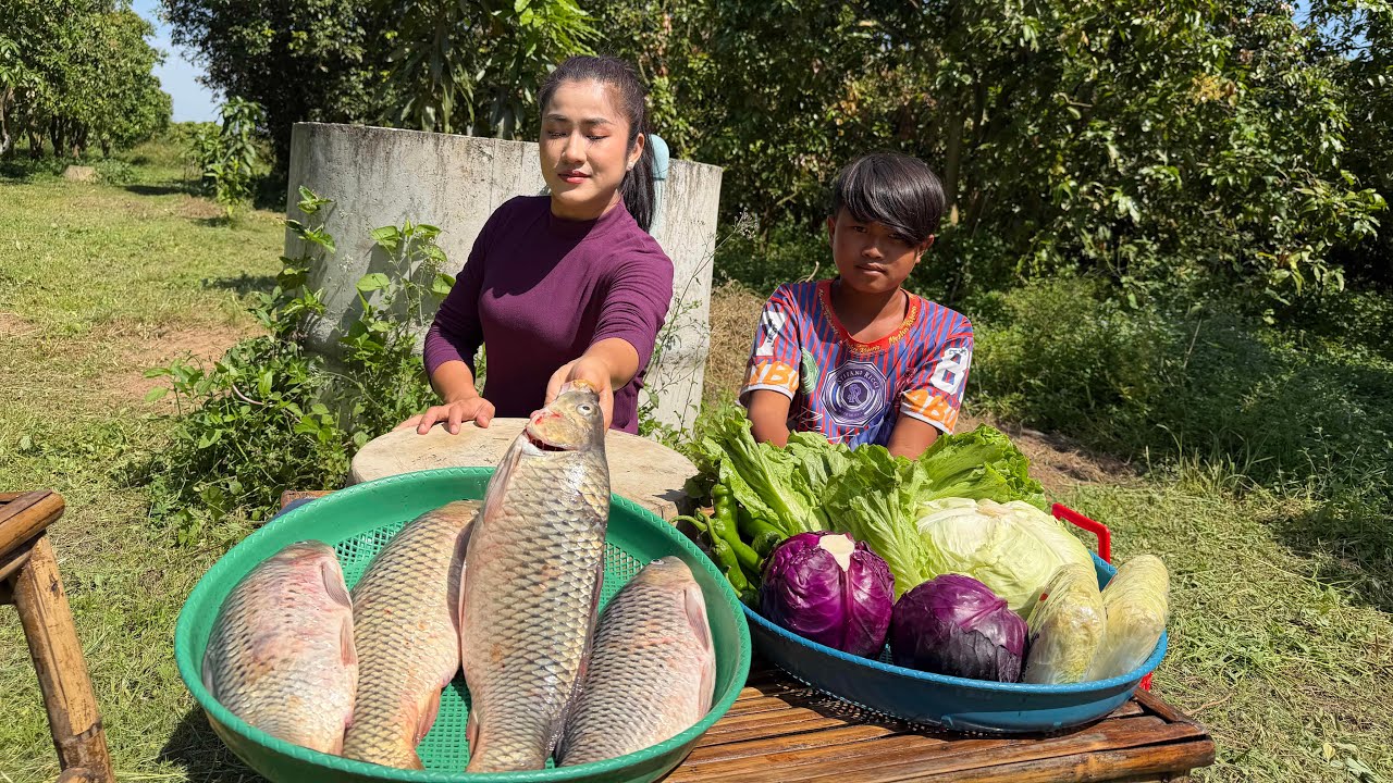 Cook fishes as Picnic food cooking- Cook in mango farm - Cook and Eat