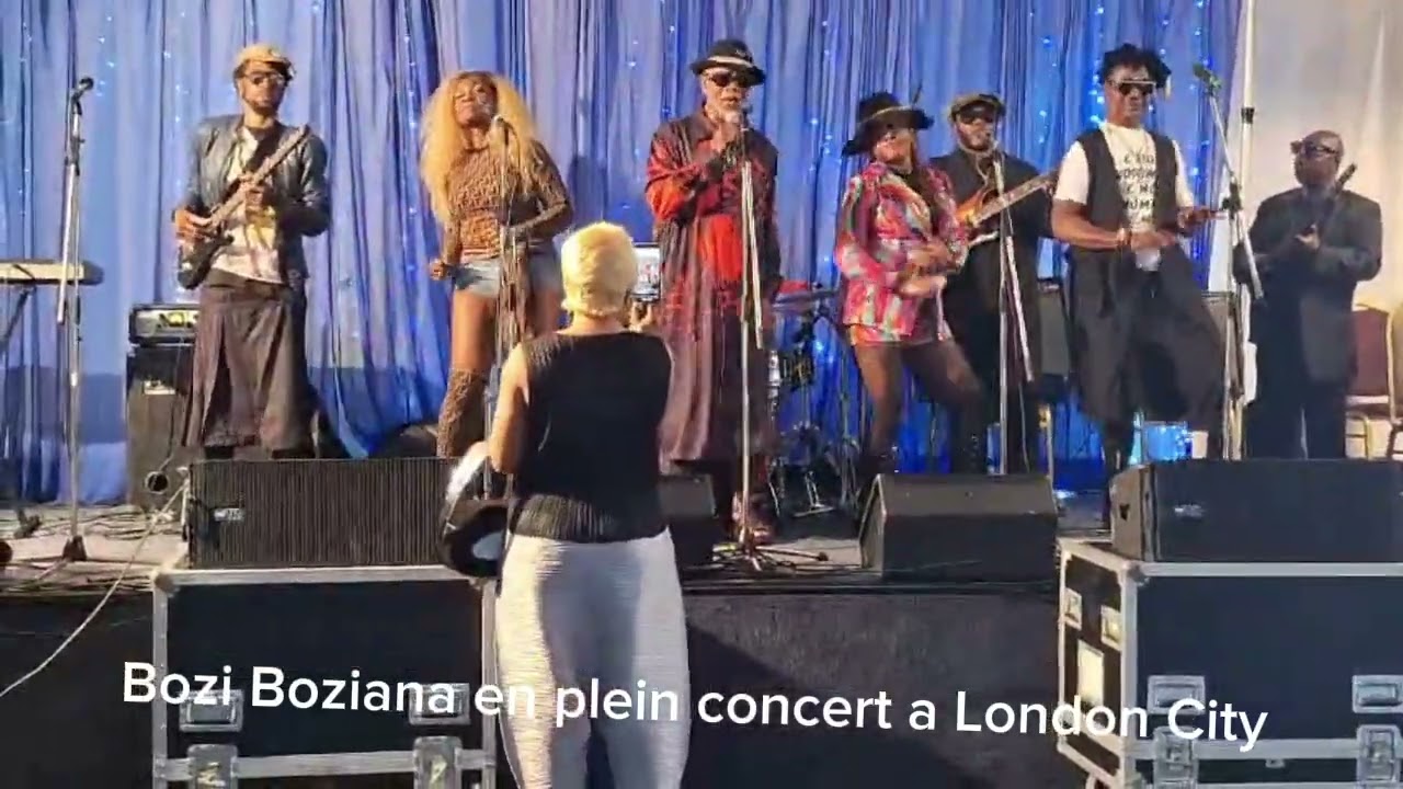 Bozi Boziana en plein concert a London City