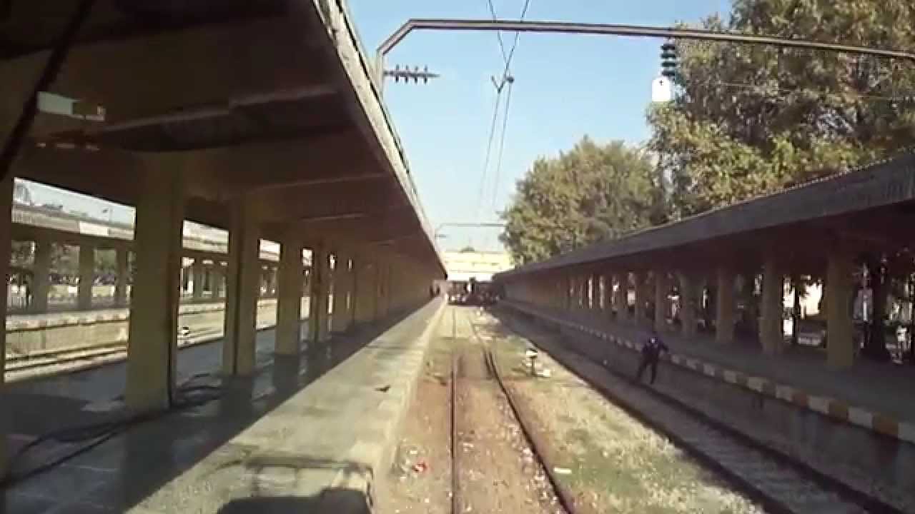 E 43 016 & Adapazarı main Station