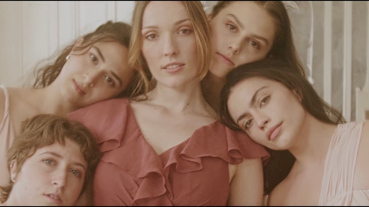 Silly Me - coline (Official Video)