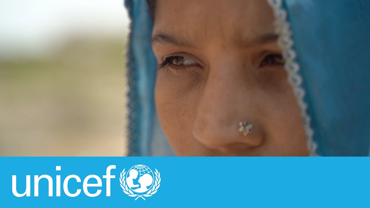 She escaped deadly floods in Pakistan while pregnant | UNICEF