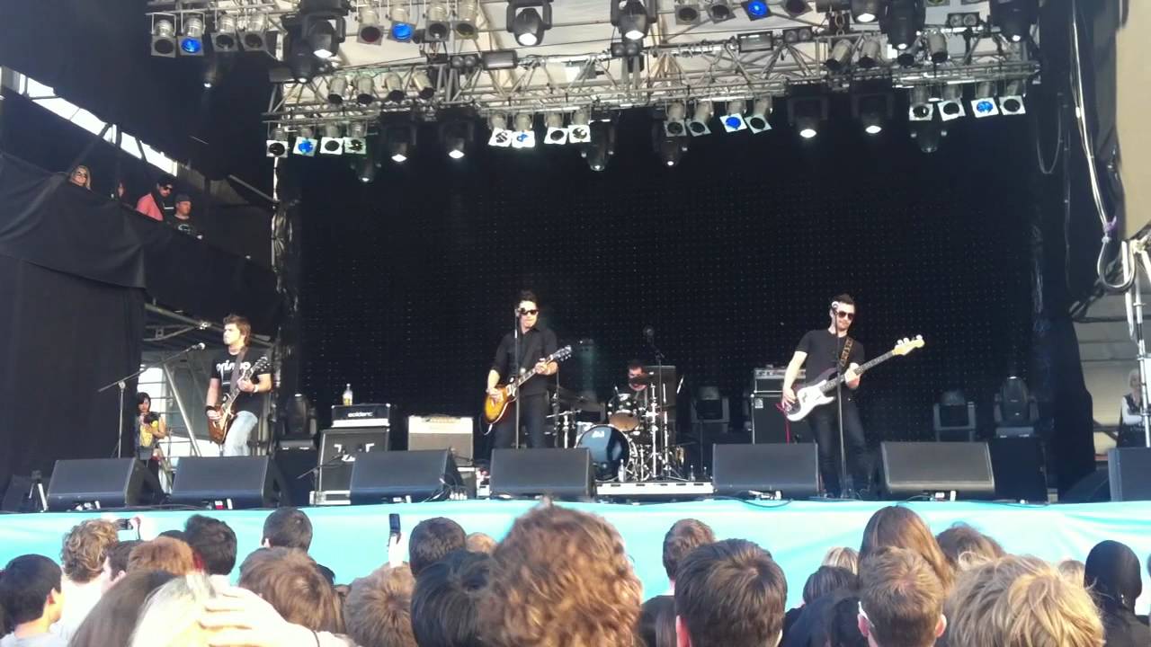 Zed - Renegade Fighter - Live in Auckland