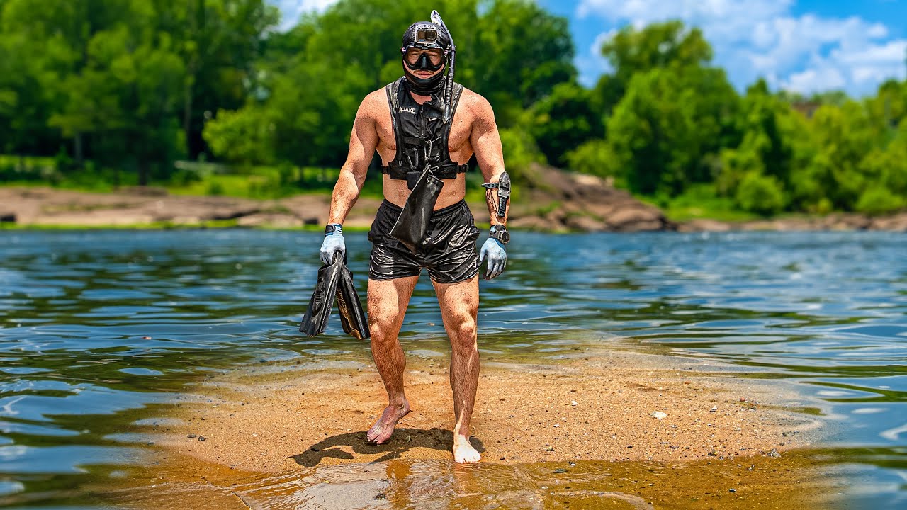 We Found Crazy Stuff Diving in the River! (ft. @Jiggin' With Jordan)
