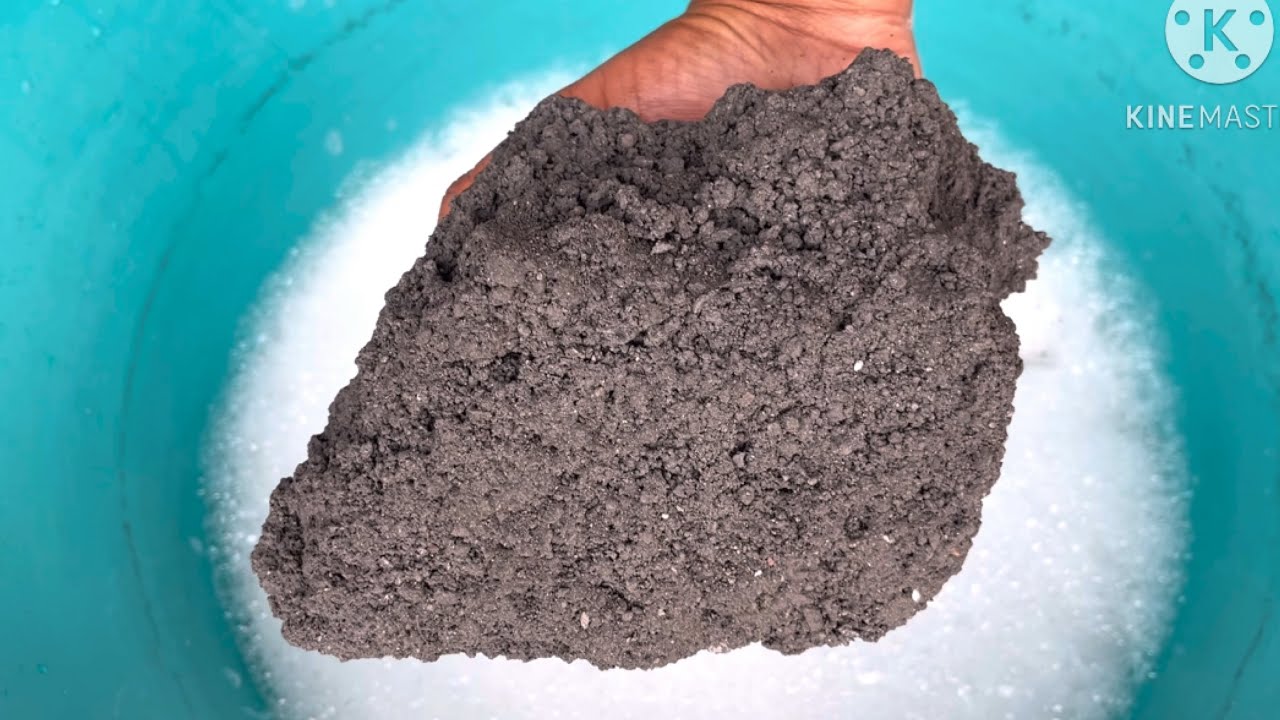 Pure charcoal big chunks water crumbling #satisfying #oddlysatisfying 