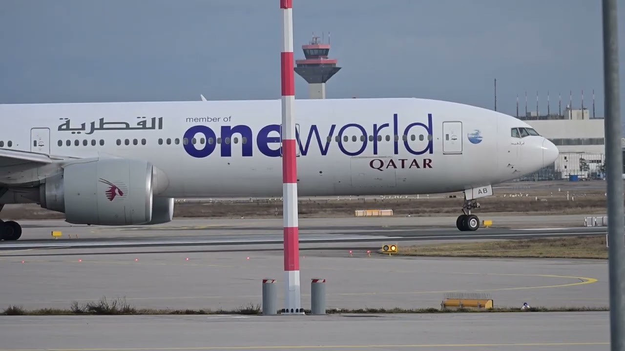 Qatar B777 to Doha
