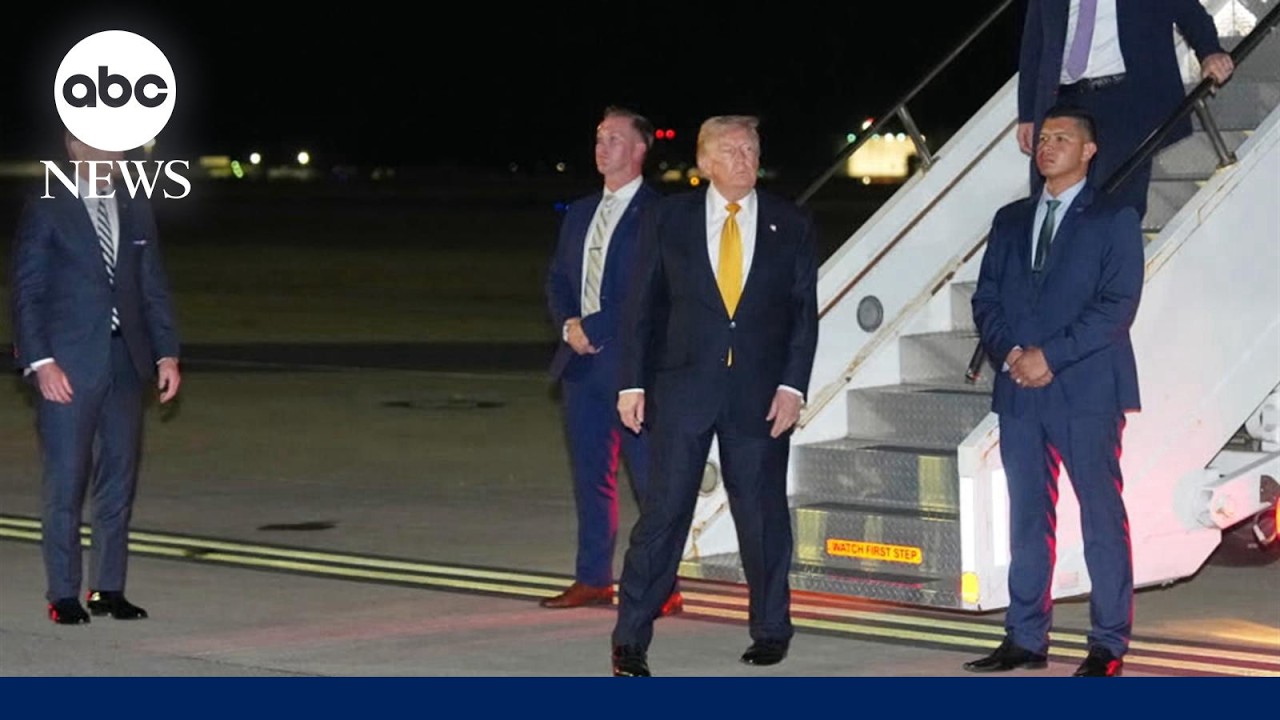 How Trump pulled off a secret plane switch
