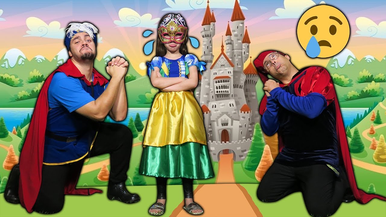 A MENINA MASCARADA QUE VIVIA TRISTE (PRINCESA ENCANTADA)