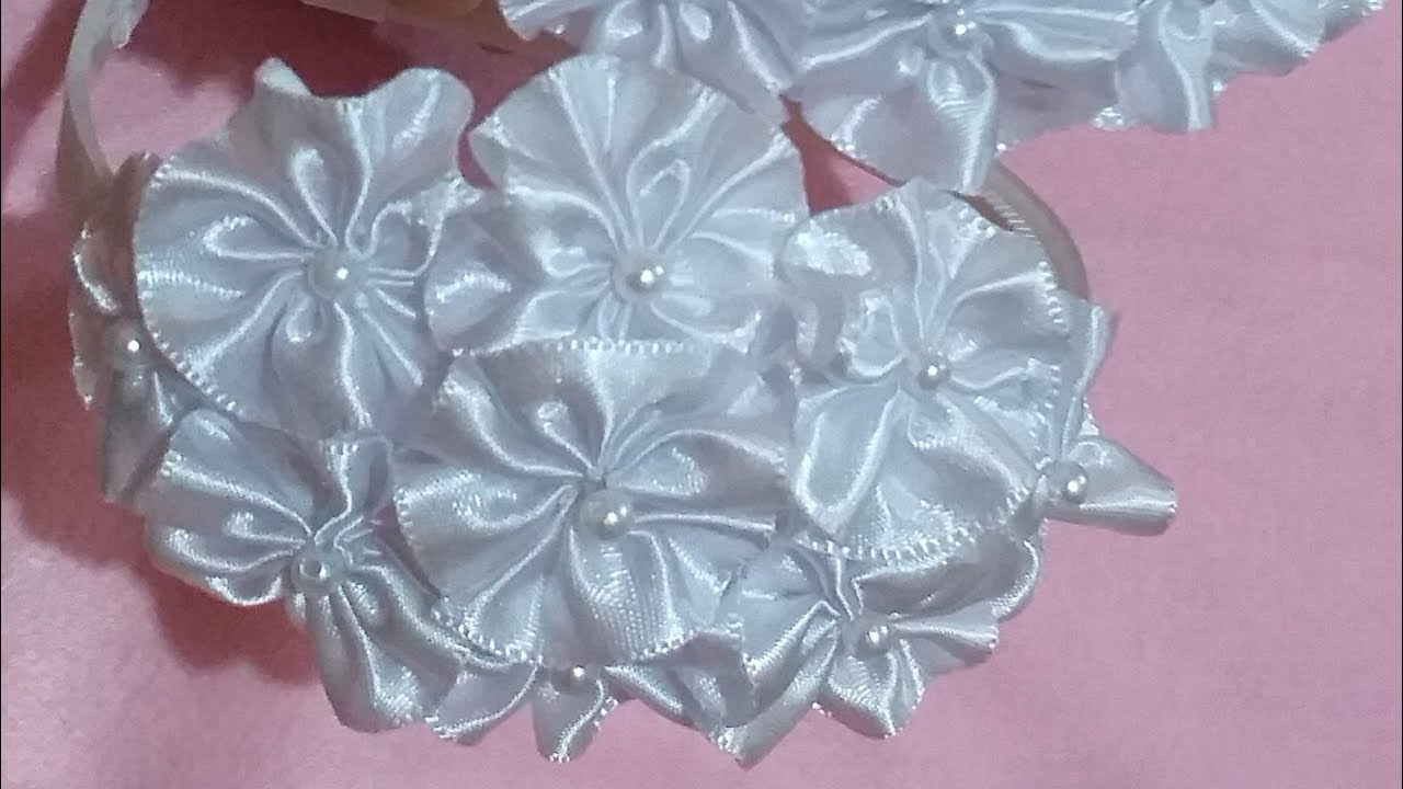 Tiara flor de fuxico by na fita cetim paty