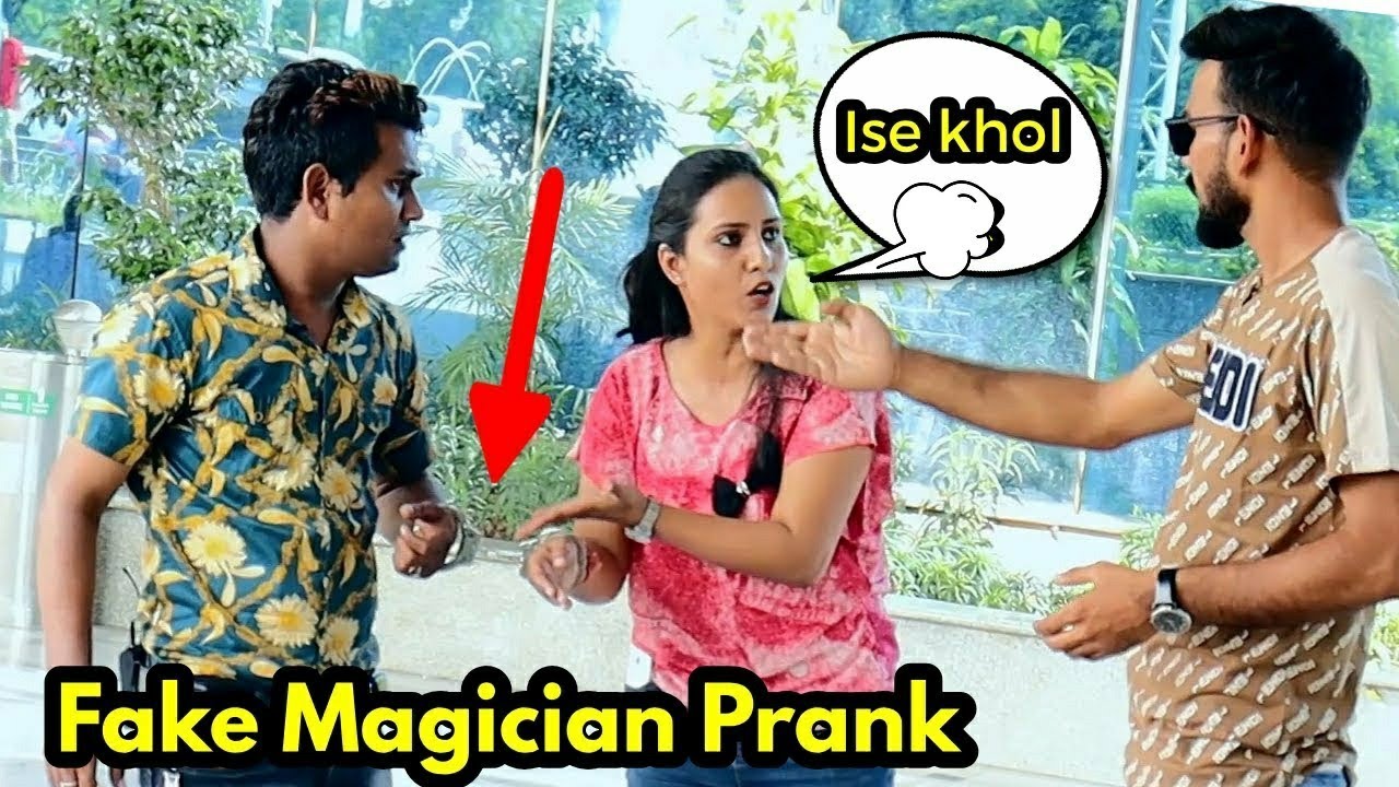 Fake Magician Prank | Bhasad News | Pranks in India