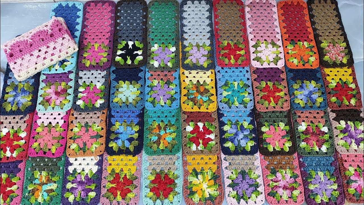 Produção de 40 bases retro @nandapassoapassooficial @Biacrocherotina @denise.santoscroche