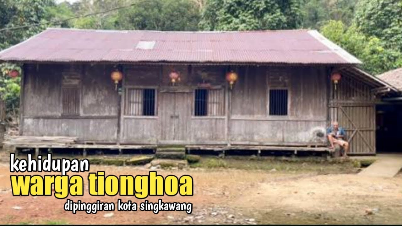 Kehidupan warga Tionghoa di perkampungan Kalimantan