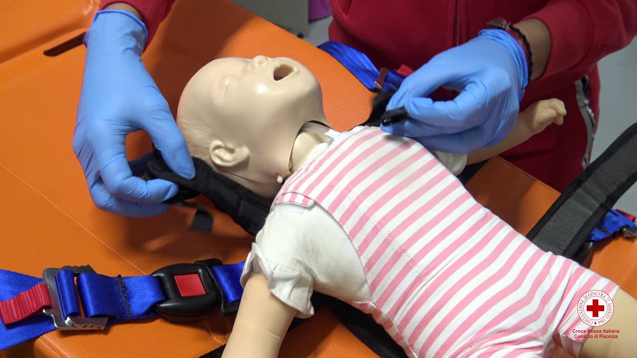 Sistema di ritenuta neonatale per trasporto in ambulanza