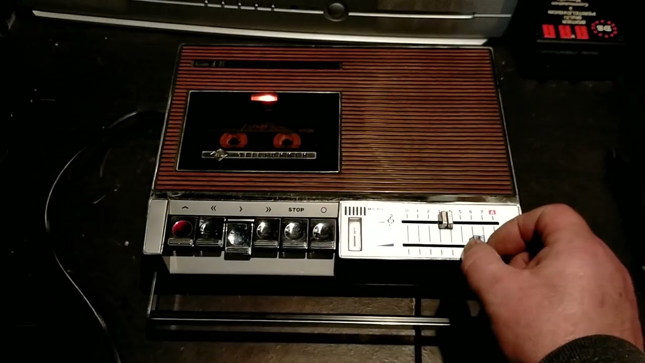 Magnétophone Telefunken partysound de 1972