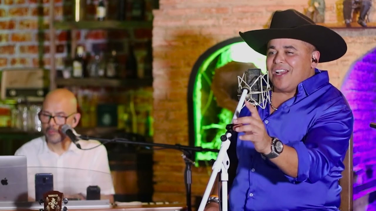 DESDE el BAR- 