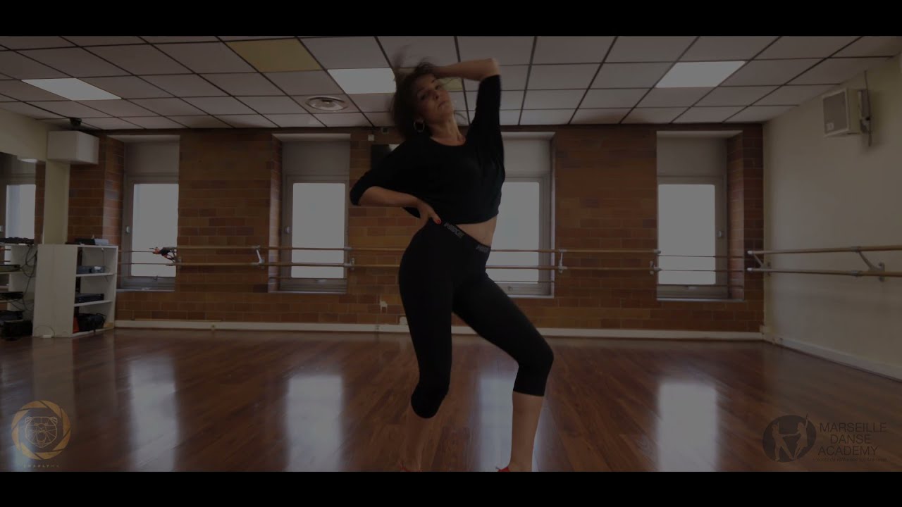 Cours de Cabaret avec Mélanie B et Marseille Danse Academy