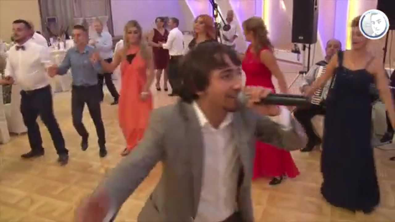 Alex Kojo - Foaie verde a bobului & fetele lu' tata (Live Event)