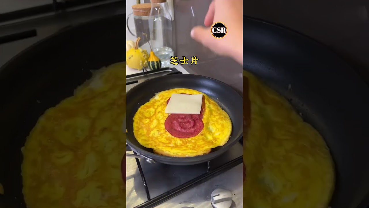 Egg omlet with bread #short #shortsyoutube #shortvideo #shortfeed #shortsviral  #cookingcanvas