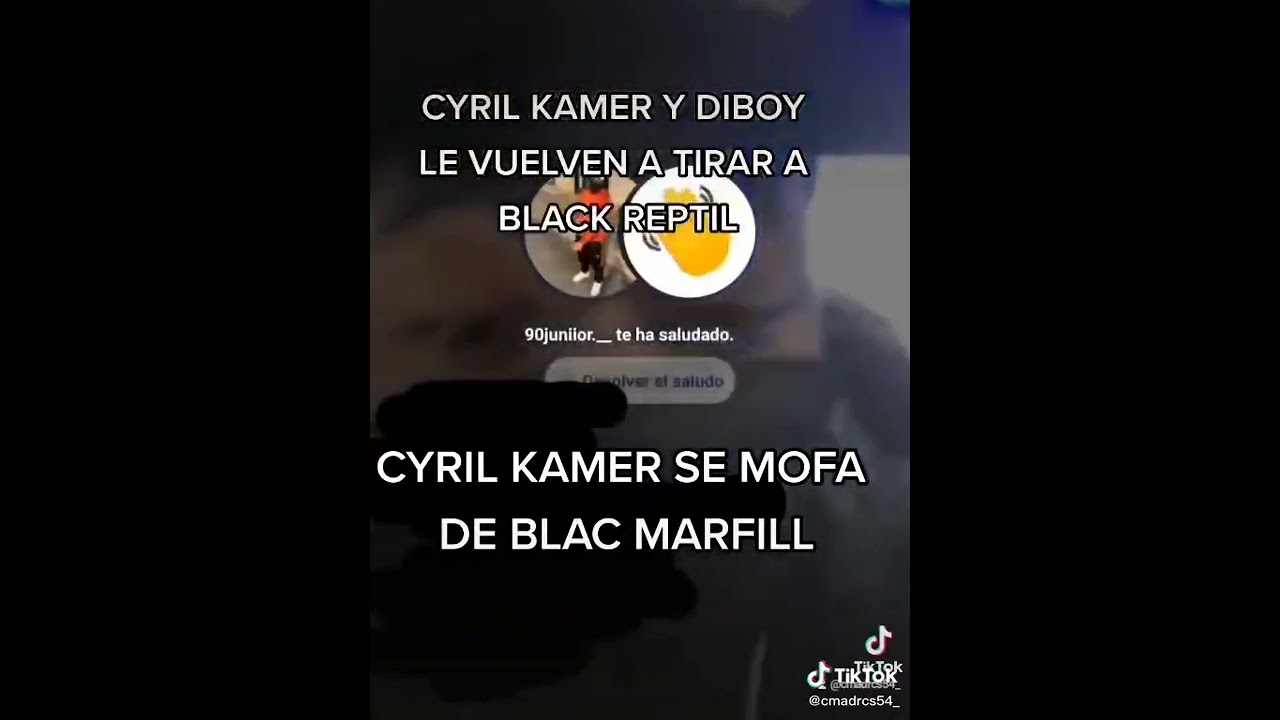 Cyril Kamer se rie de Black Marfil