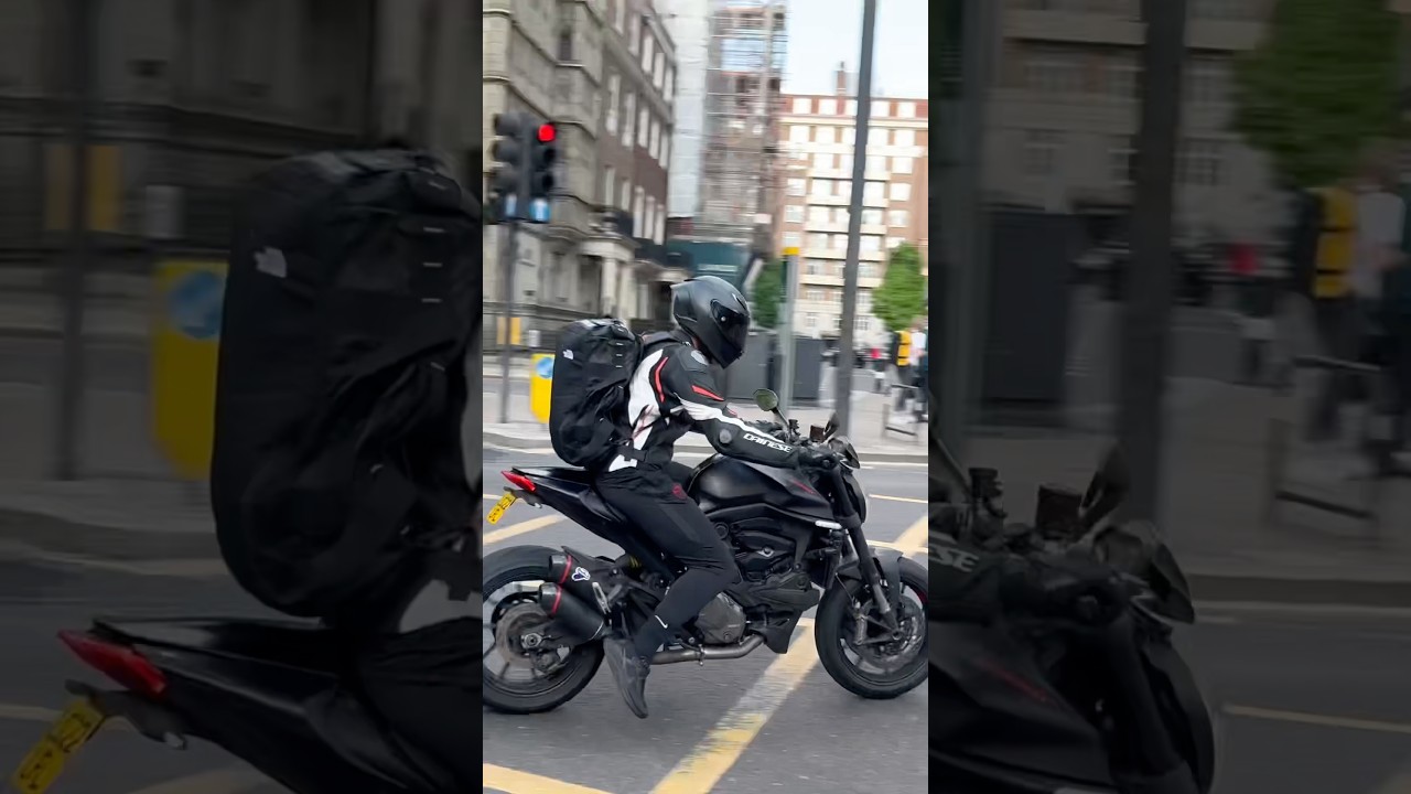 2022 DUCATI MONSTER PLUS #ducati #ducatimonster #ducaticlub #london #shorts #motorbike #superbike