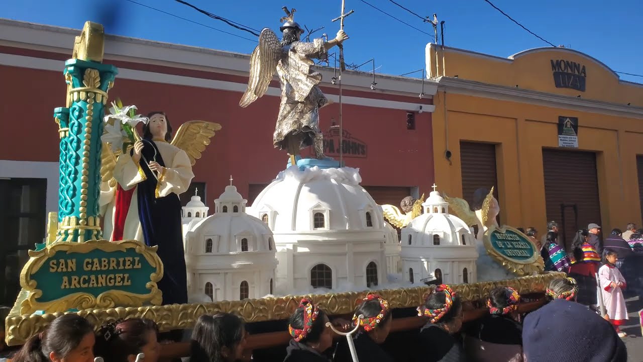 Viva la Reina de Catedral - San Miguel Arcángel de Catedral Metropolitana de los Altos
