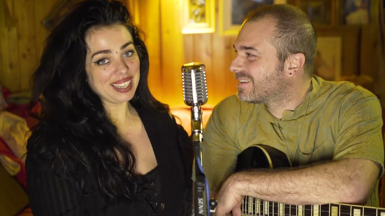 Misty Cajun: The girl is mine | Ebony & Ivory