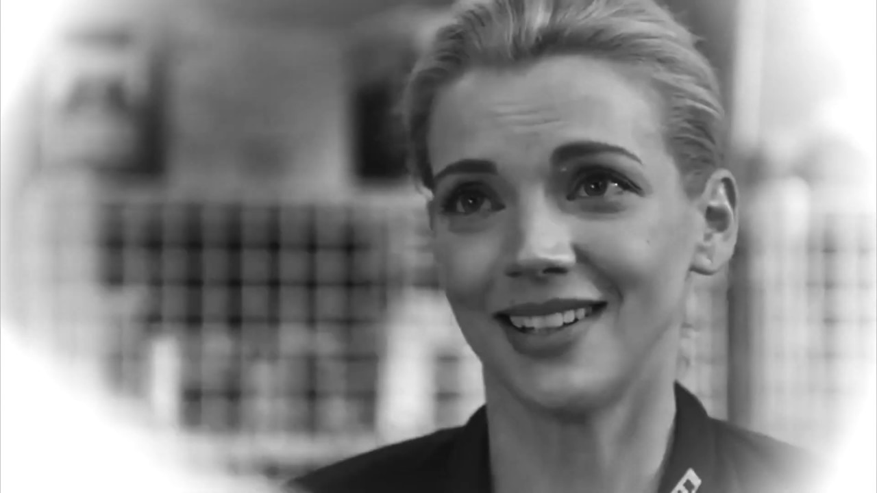 Sylvie Brett:ON MY OWN