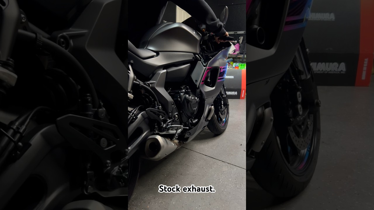 R7 Yoshimura exhaust sounds amazing😳 I wish yall could hear it in person! #r7 #yamaha #yoshimura