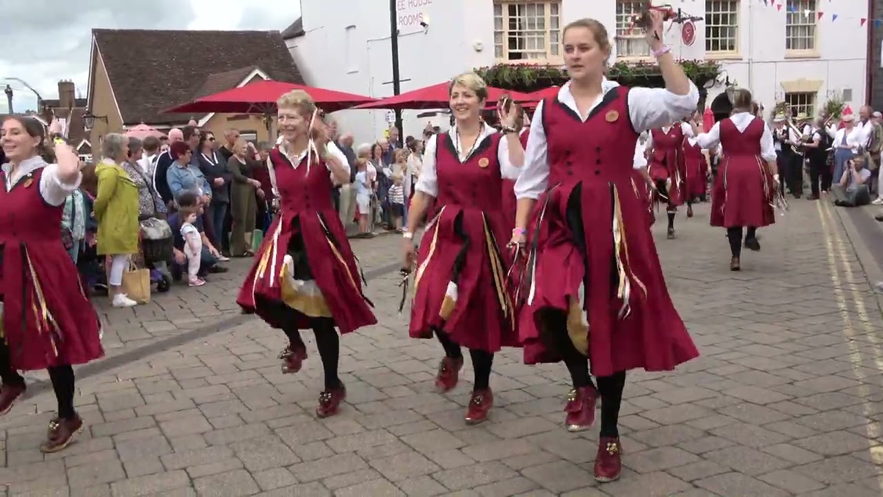 Chinewrde Morris dance 
