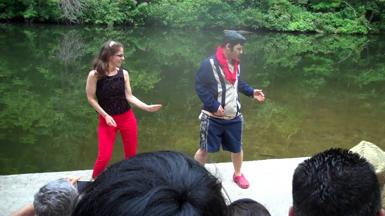 Brian Matson and Jolene Fainberg do Elvis at Mentone