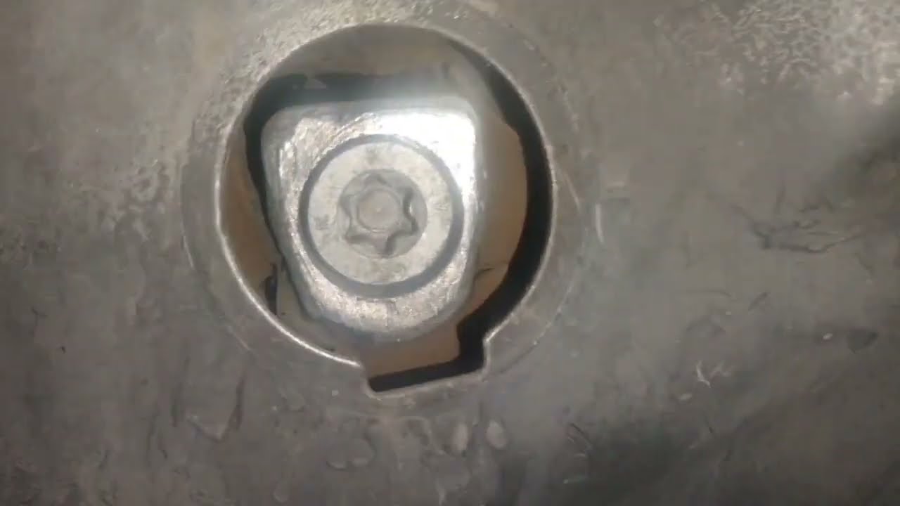 remober El soportes  del motor de UN neon 2.0 motor