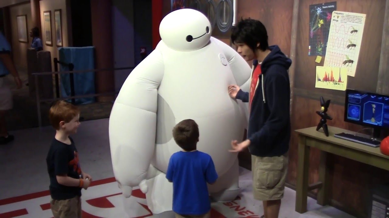Meeting Baymax and Hiro at Hollywood Studios Disney World