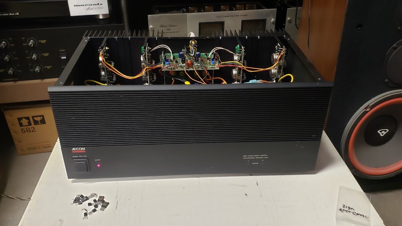 Adcom GFA-555 Quick Demo on Cerwin Vega 2000/12's After Repair - BIGAZSPEAKERS.COM