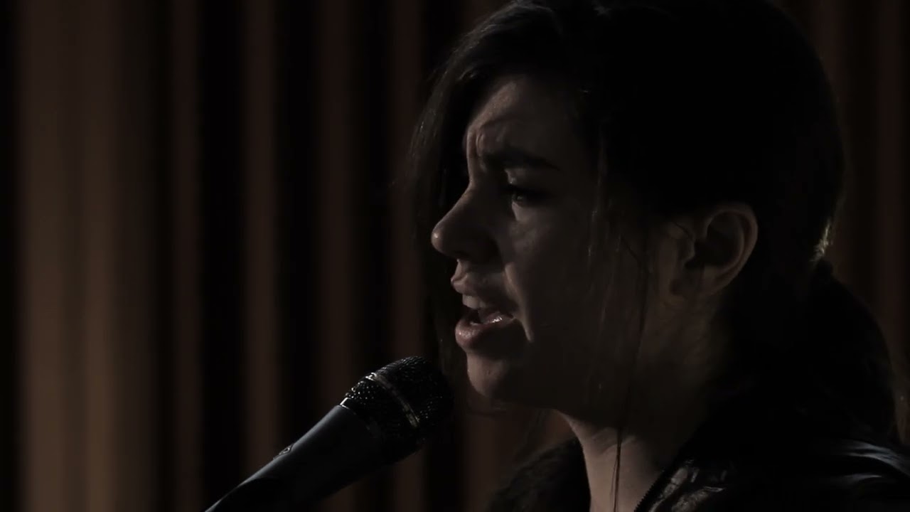 MENÚ STEREO JAVIERA MENA & EL ÚLTIMO VECINO