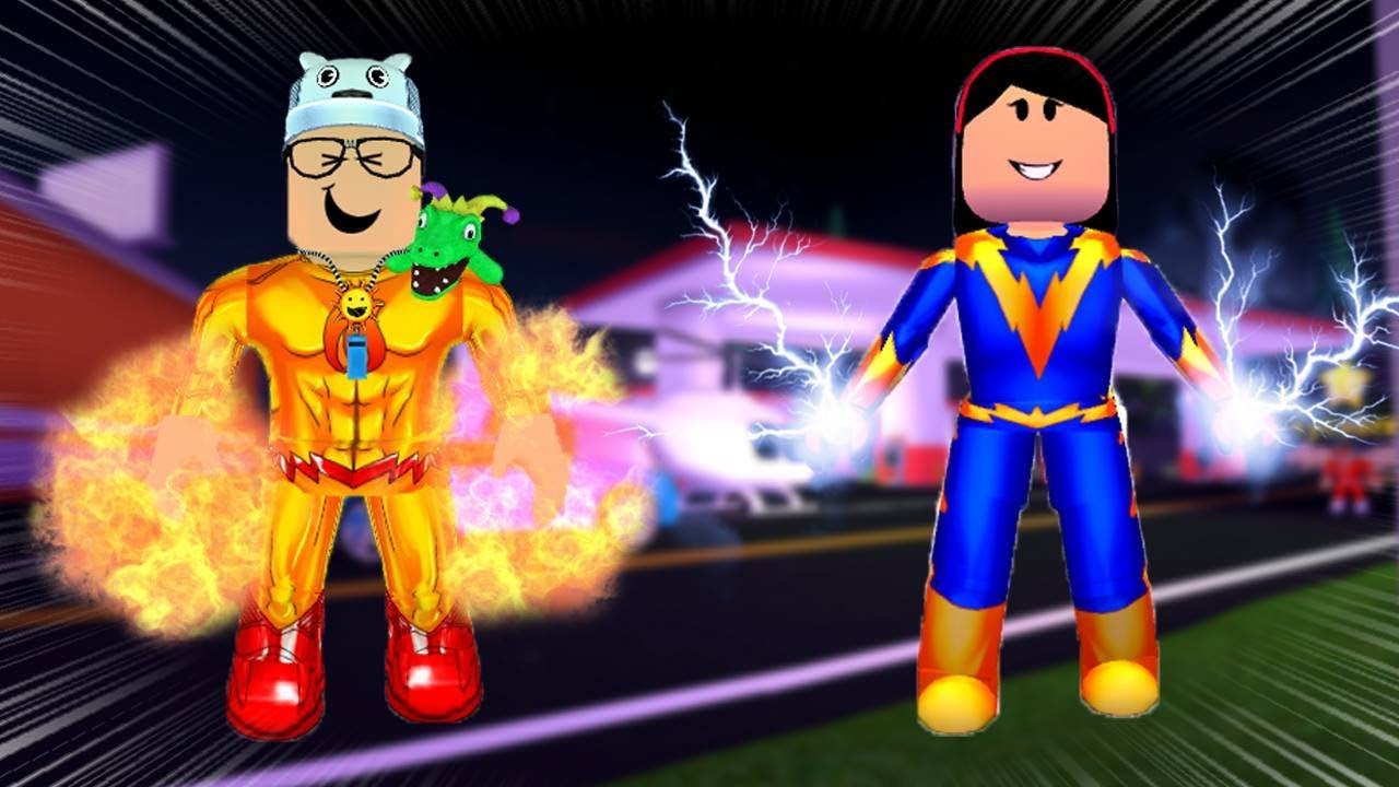 ROBLOX: MINHA MÃE E EU EM: VIRAMOS SUPER-HERÓIS E BATALHAMOS COM VILÕES!! - Joga Velhote