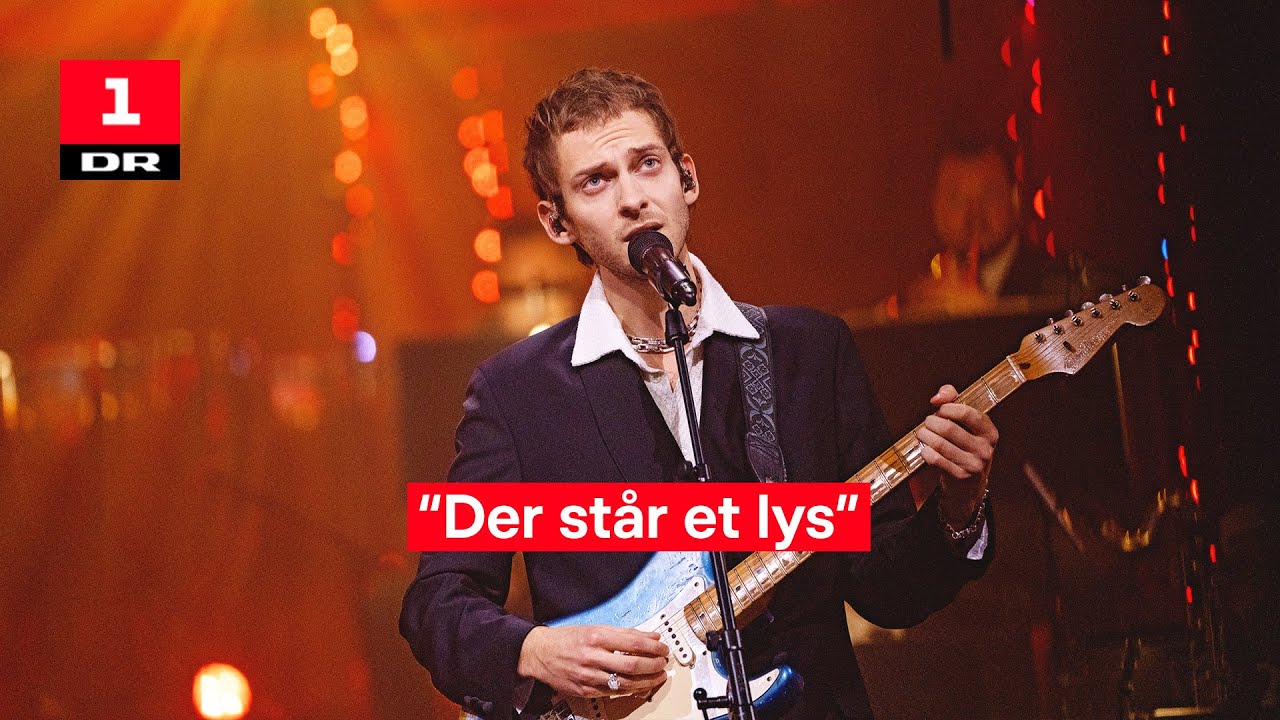 Nicklas Sahl - Der står et lys (LIVE) | DR's store juleshow | DR1