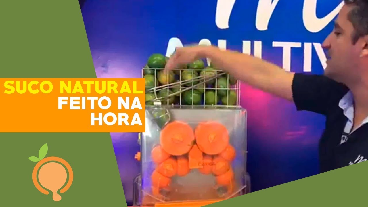 Suco de laranja com a Máquina Profissional para Sucos de Laranja- Multivisi