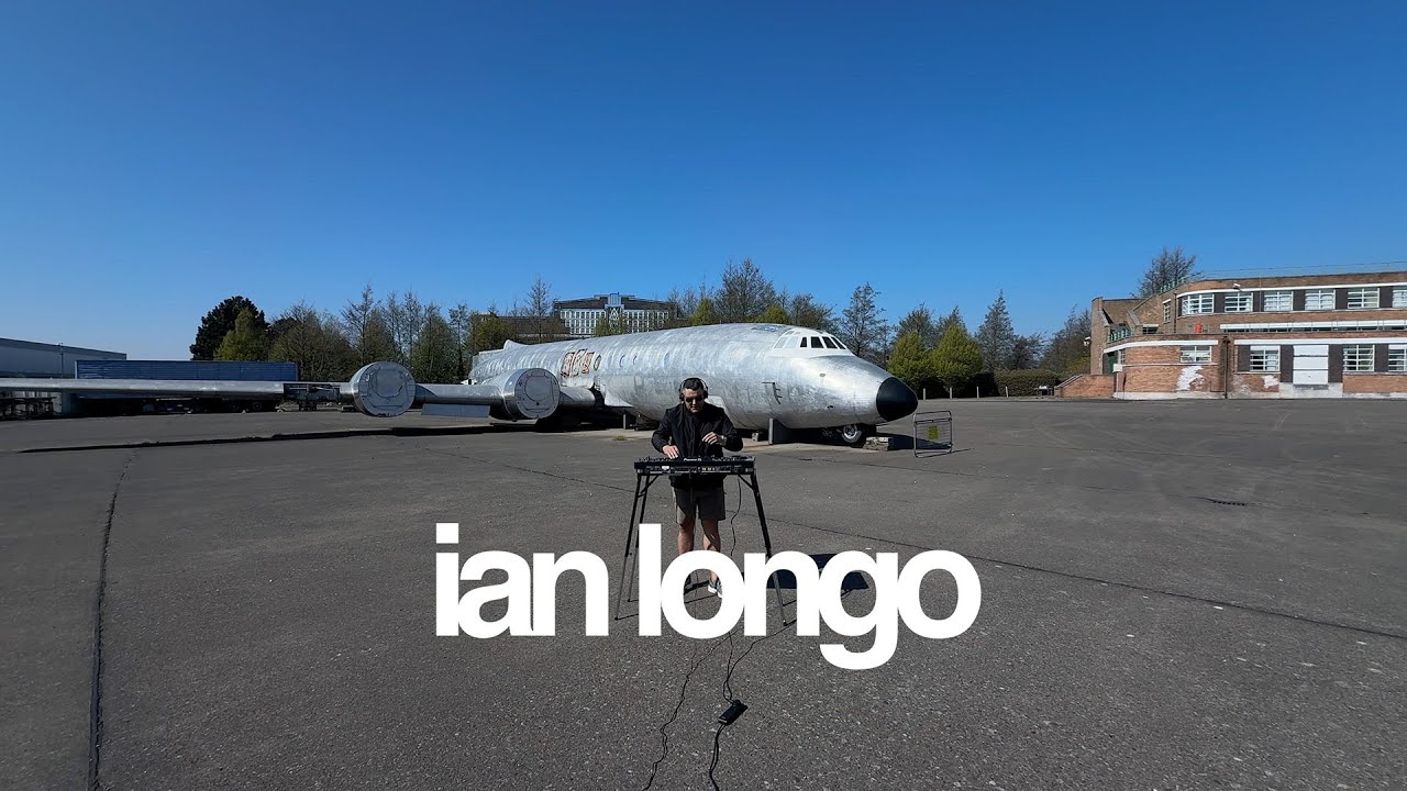 Ian Longo - House Music Mini Mix - Abandoned Air Field (Luuk van Dijk, Chloé Caillet, JWave)