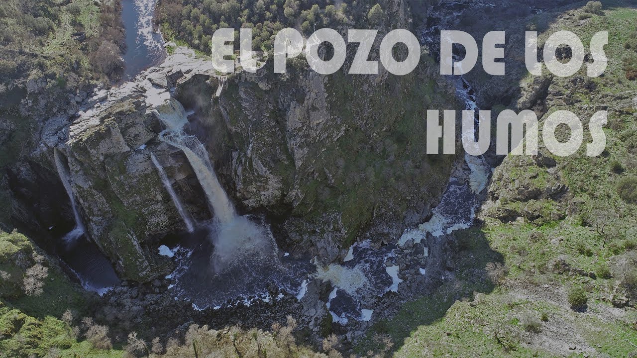 Sobrevolando El Pozo de los Humos