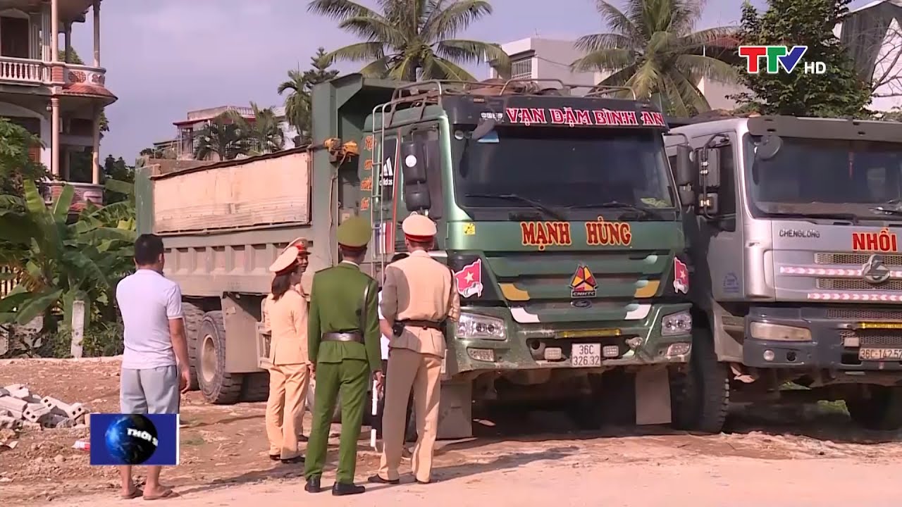 Công an Thanh Hóa siết chặt công tác kiểm soát tải trọng phương tiện | PTTH Thanh Hóa