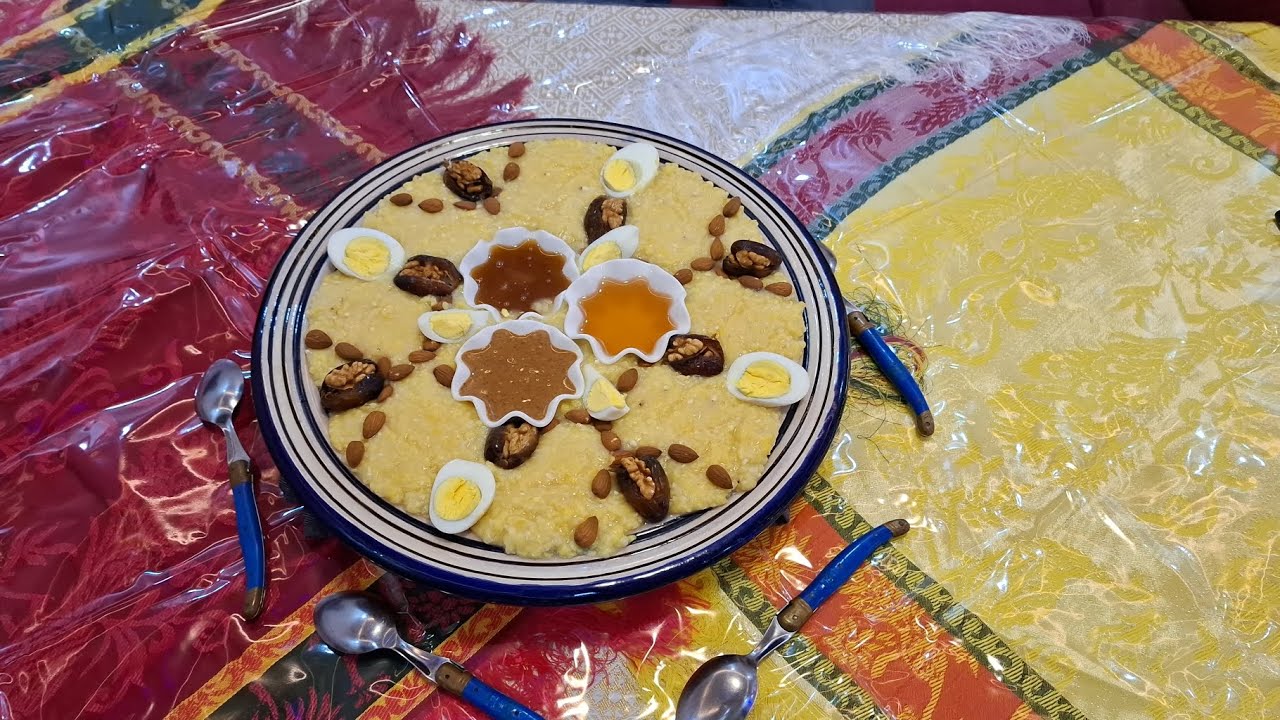 عصيدة و طاجين دجاج بلدي