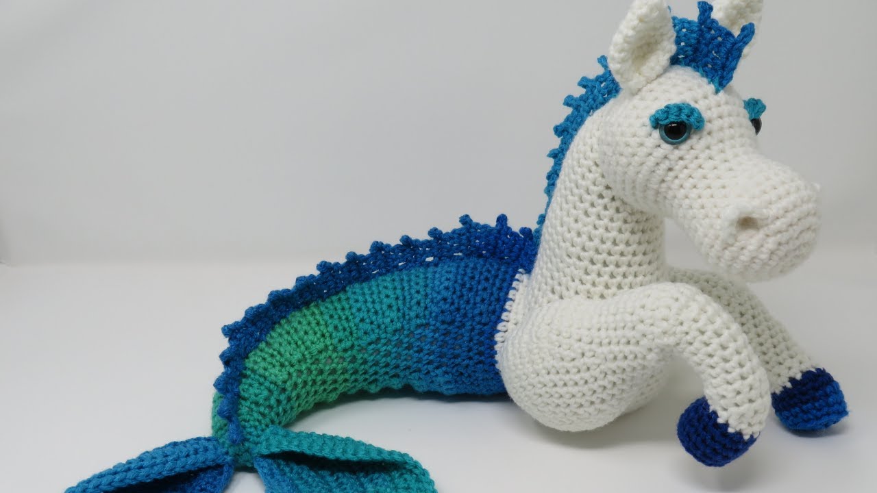 Murdock the Kelpie Part 1: Head and Neck, crochet amigurumi tutorial